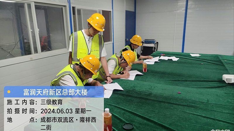 企业内训定制费用并非一成不变，其构成通常包括以下几个方面：